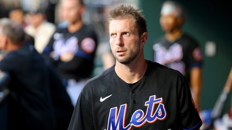 Read more about the article Mets SP Max Scherzer Says PitchCom System Should Be ‘Illegal’