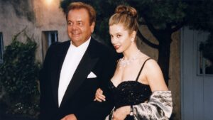 Read more about the article Mira Sorvino Dedicated Her 1996 Oscar Win to Her Father, Paul Sorvino