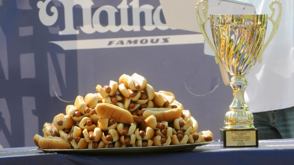 You are currently viewing Nathan’s Hot Dog Eating Contest 2022: Joey Chestnut wins 15th Mustard Belt in impressive fashion