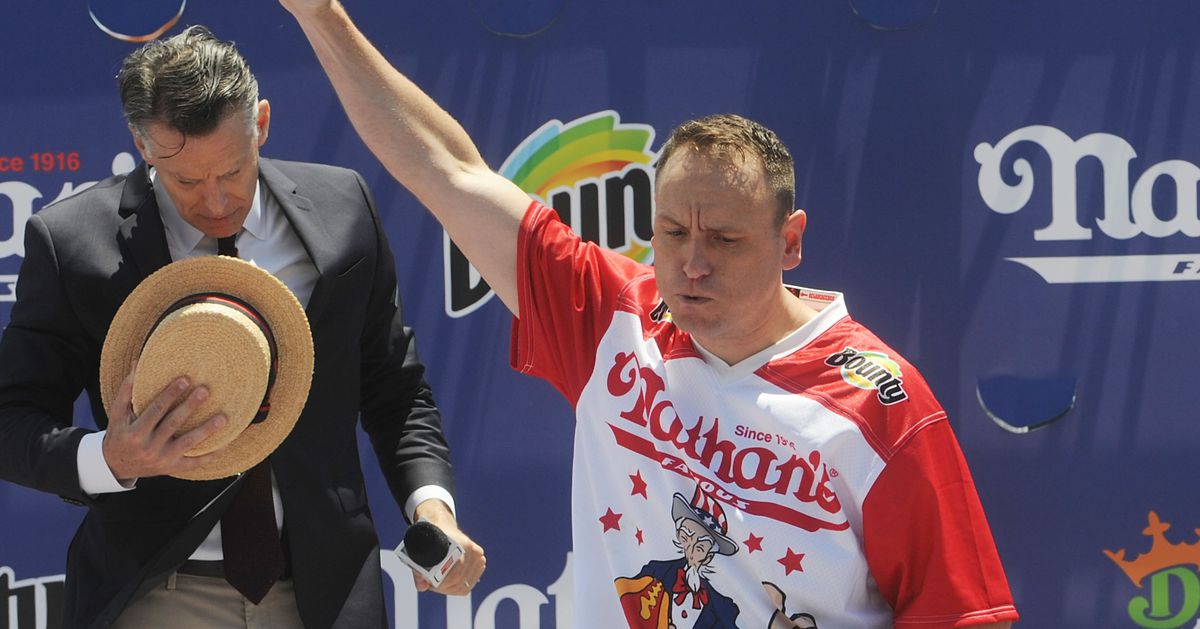 You are currently viewing Nathan’s Hot Dog Eating Contest: Rules, start time, TV info, and more