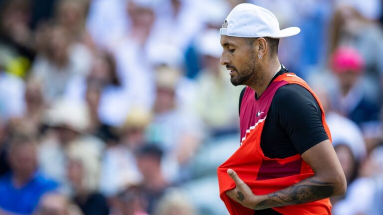 Read more about the article Nick Kyrgios, quarterfinalist at Wimbledon, to face assault charge in Australia court