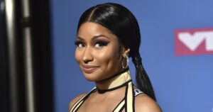 Read more about the article Nicki Minaj’s meet-and-greet with London fans leads to chaos