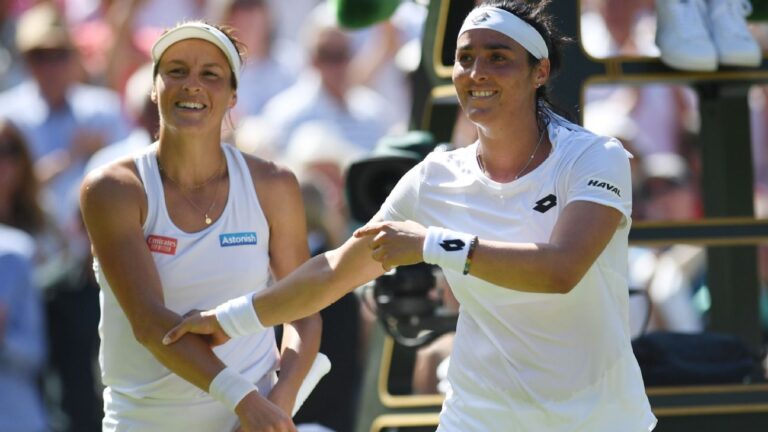 Read more about the article Ons Jabeur into Wimbledon final, makes history