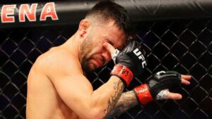 Read more about the article Pedro Munhoz suffered corneal abrasion during no-contest vs. Sean O’Malley at UFC 276