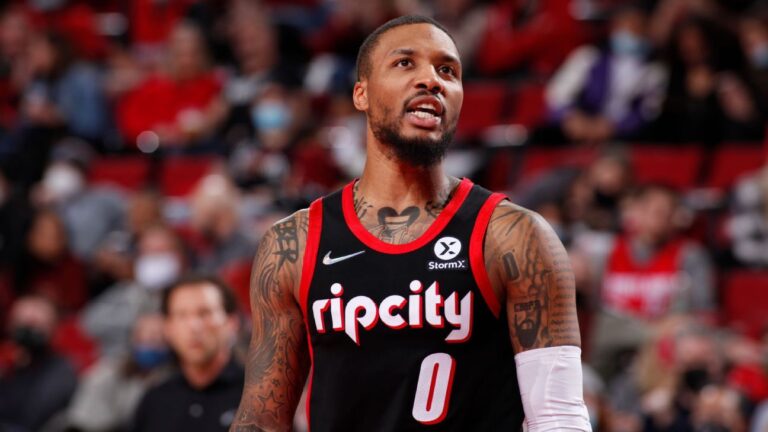 Read more about the article Portland Trail Blazers’ Damian Lillard ‘proud’ to be known for committing to one team