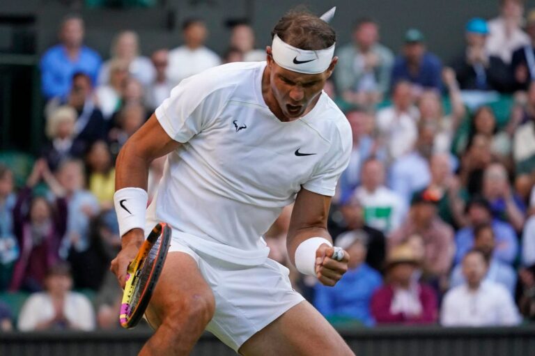 Read more about the article Rafael Nadal Rolls Into Wimbledon Quarterfinals, Moves To 18-0 In Majors In 2022