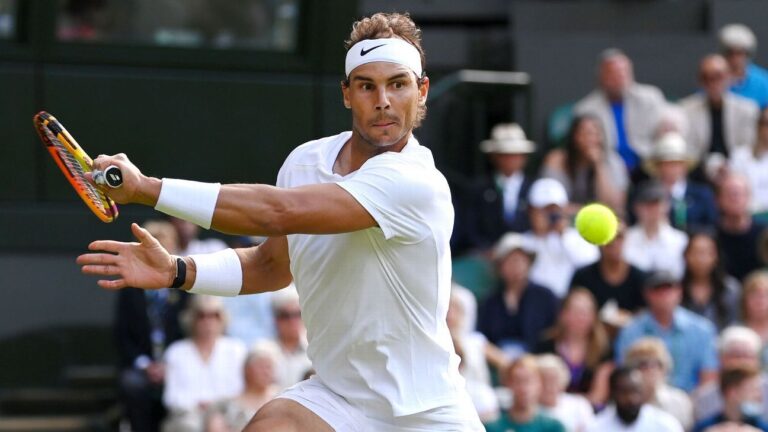 Read more about the article Rafael Nadal, Stefanos Tsitsipas advance to third round at Wimbledon