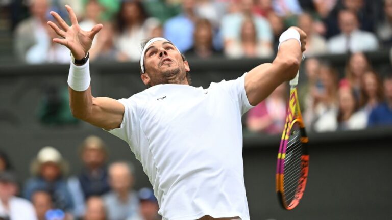 Read more about the article Rafael Nadal reaches fourth round at Wimbledon