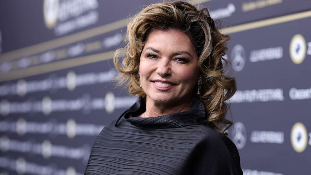 You are currently viewing Shania Twain opens up about battle with Lyme disease: ‘I thought I’d lost my voice forever’