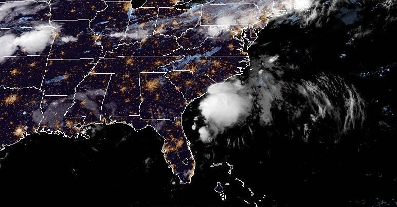 You are currently viewing Tropical Storm Colin Takes Aim at the Carolinas